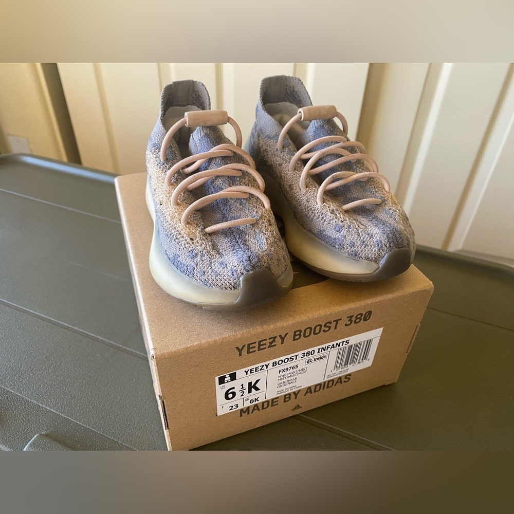 Adidas Yeezy Boost 380 Infant Mist Non Reflective 2020 Size 6.5K FX9765 Preowned